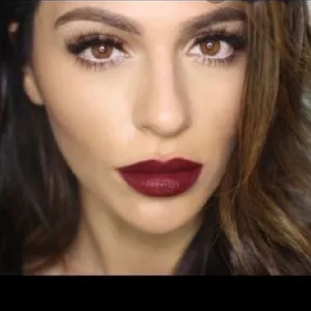 ❇️🧚‍♀️DEEP BURGUNDY Lorac DISCONTINUED Lip NWT